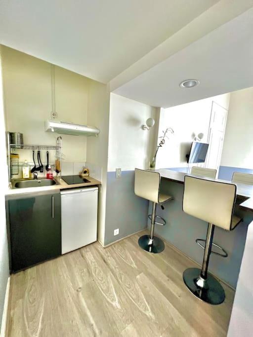 Appartement Au Bord Des Berges + Parking Toulouse Exterior foto